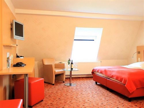 Adesso Hotel Kassel -Pay At Property On Arrival- Ihr Automatenhotel In Kassel Luaran gambar