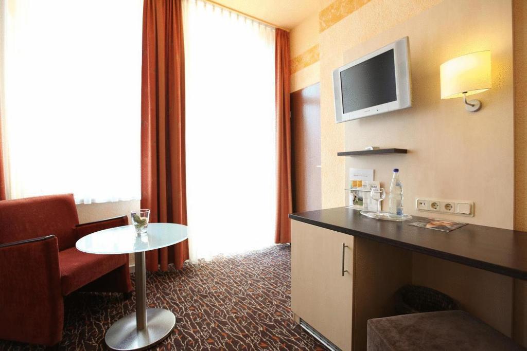 Adesso Hotel Kassel -Pay At Property On Arrival- Ihr Automatenhotel In Kassel Luaran gambar